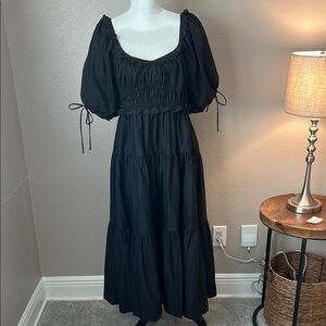 NWT En Saison Brielle Midi Dress